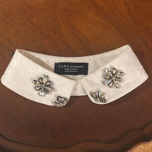 Zara White Embellished Collar